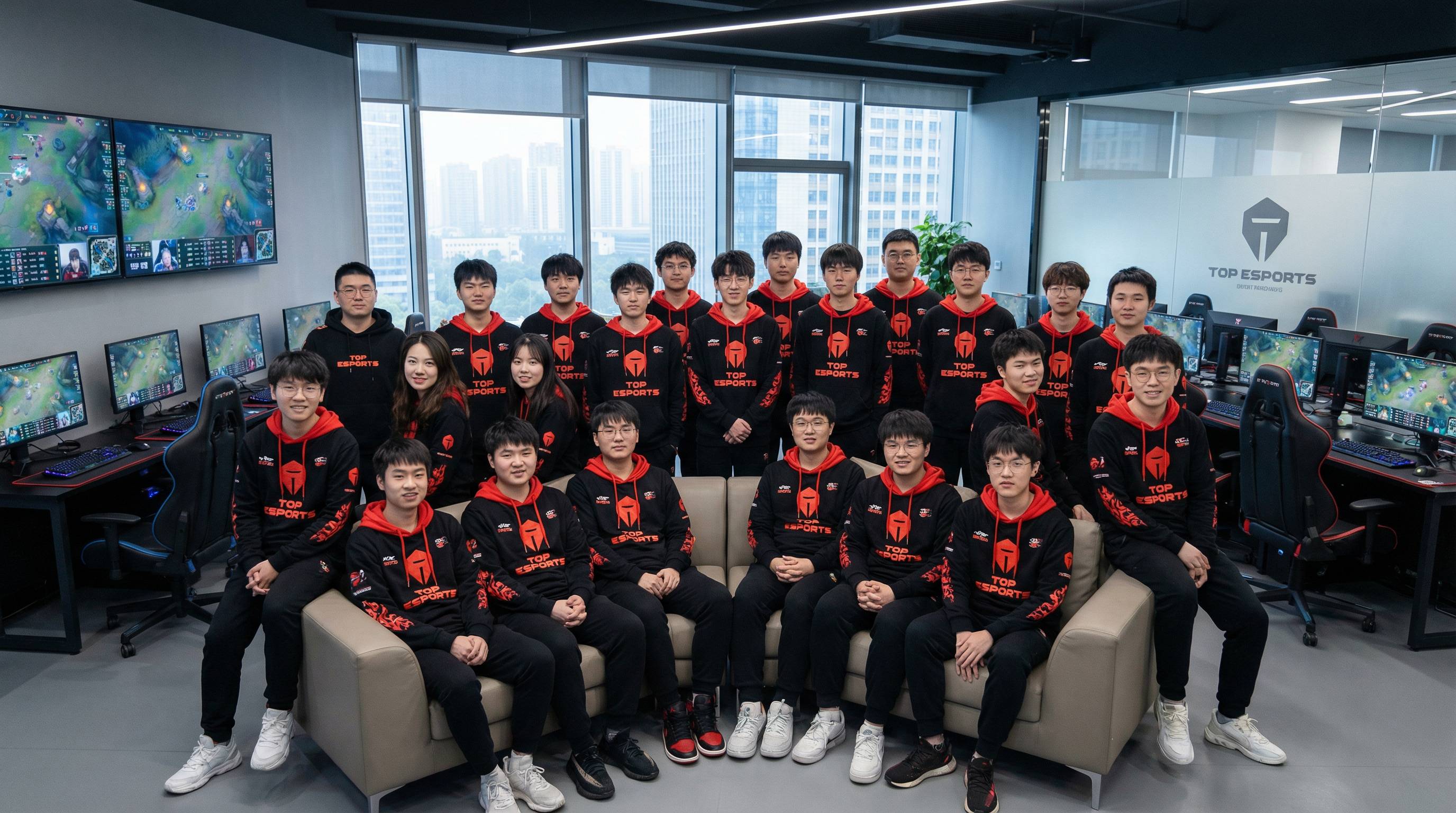 老司机游戏解说团队